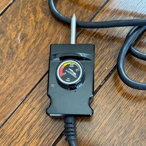 Masterbuilt Adjustable Thermostat Probe  Temp Controller with Dial